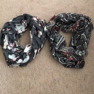 Like new infinity scarf bundle